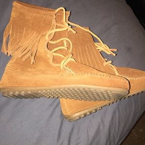 Minnetonka Suede Moccasin Fringe Boots